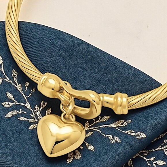🆕️18K Gold Plated Dainty Cable Bangle Bracelet With Heart Charm Stainless Steel - Picture 9 of 11